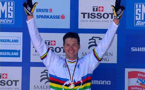 Greg  Minaar Champion du Monde 2012