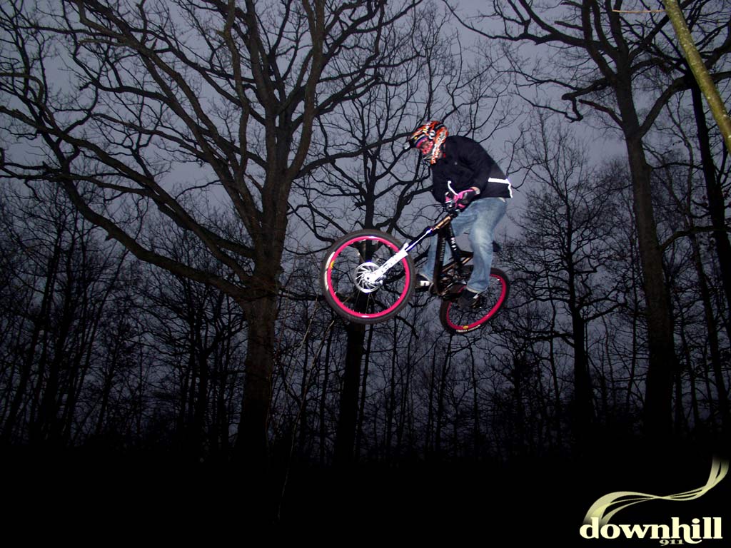 ./home/pictures-mtb-downhill-911_843.jpg en licence Creative Commons